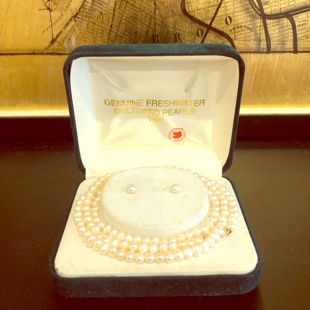 Set of freshwater pearls 14k gold